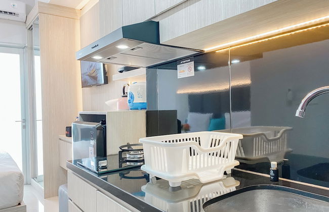 Warm And Restful Studio Transpark Juanda Bekasi Timur Apartment - Foto 10