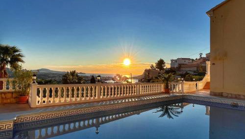 Villa Cala Encantada Sea View Apartments with Pool - Foto 1
