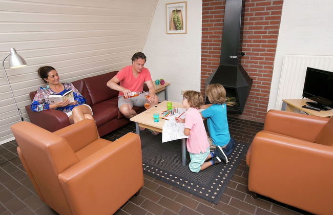 Forest-edge Villa With Sauna - Foto 1