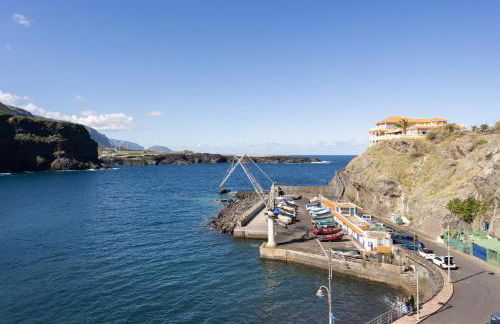 TenoHomes Oceanview Studio with Balcony - Foto 26