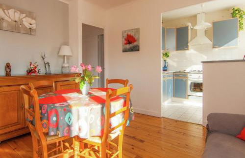 Cozy Garden Retreat Malemort - Foto 9