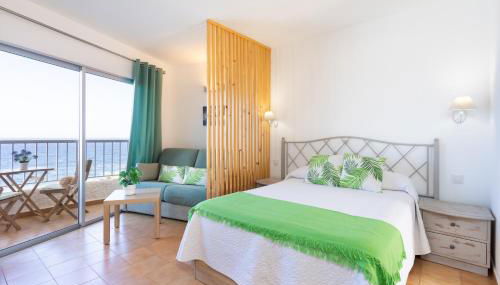 TenoHomes Oceanview Studio with Balcony - Foto 4