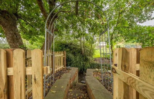 Evergreen - Photo 49