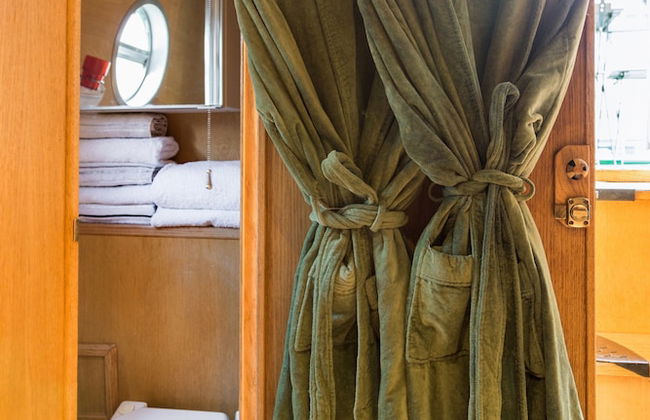 The Four Sisters Boatel - Foto 68