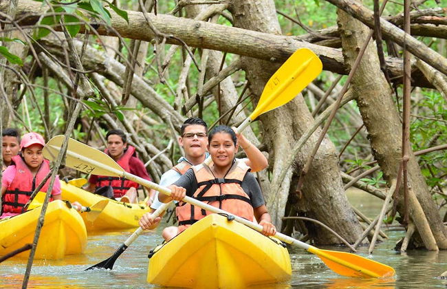 Tour de caiaque por Isla Damas - Foto 1