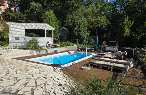 Apartment für 4 Personen mit Jacuzzi und Pool - Foto 19