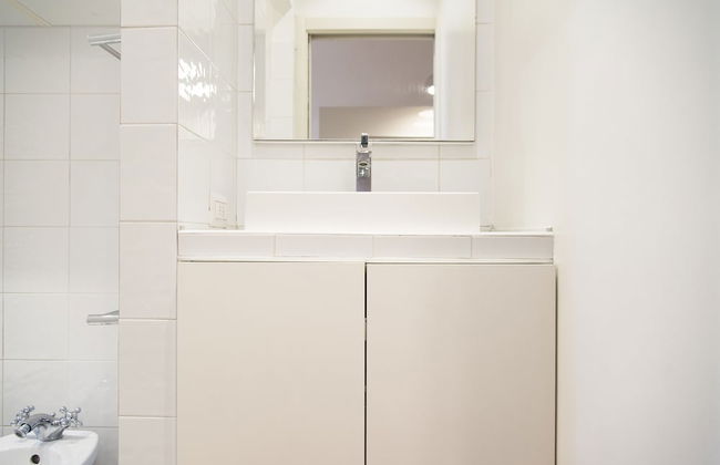 White and Clean Apartment near Metro MM1 - Foto 22