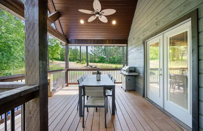 Family-friendly Broken Bow Cabin w spa Game Room - Foto 30