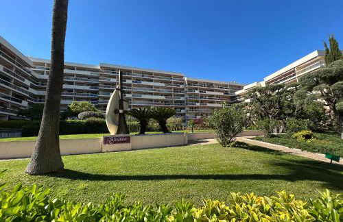 L'ESTIVALIERE - Golfe Juan - Confortable T3 vue mer - climatise et garage ferme - Photo 15