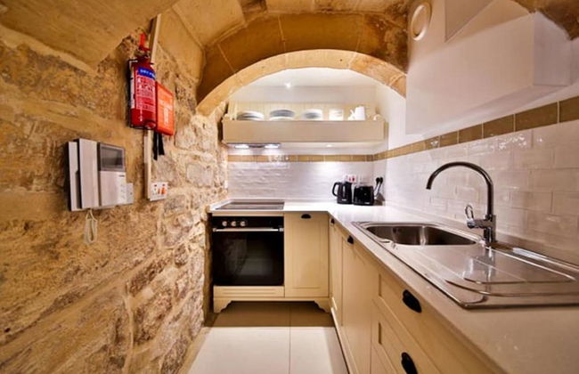 Myn Zondadari - Foto 10