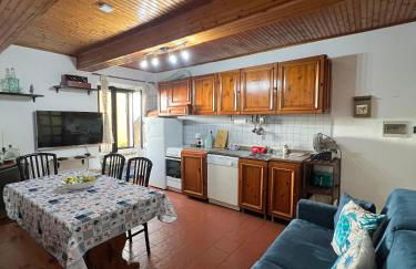 Mari & Monti - Foto 3