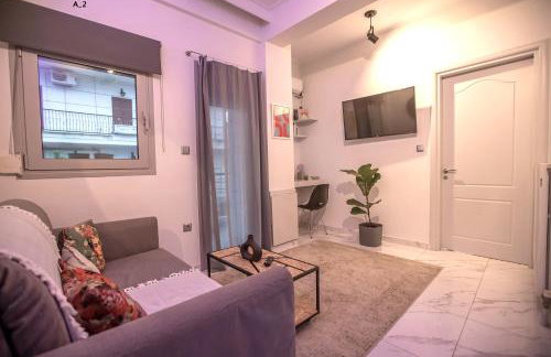 live it _ Karditsa - Foto 2