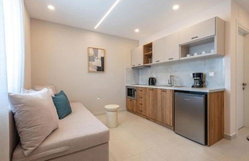 Alysos Luxurious Apartments - Photo 61