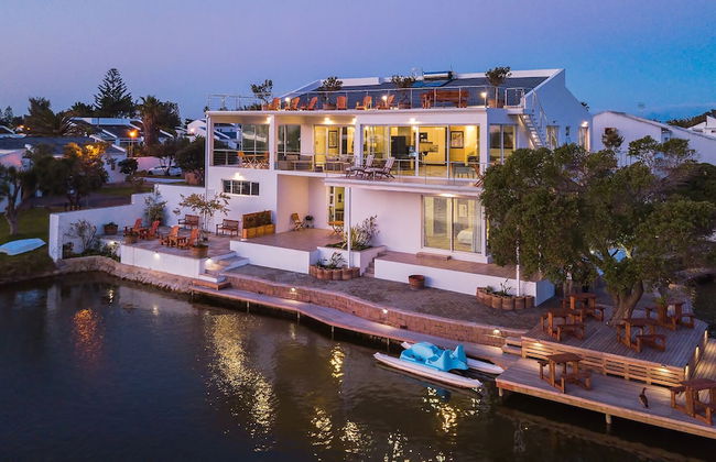 Marina Views - Photo 14