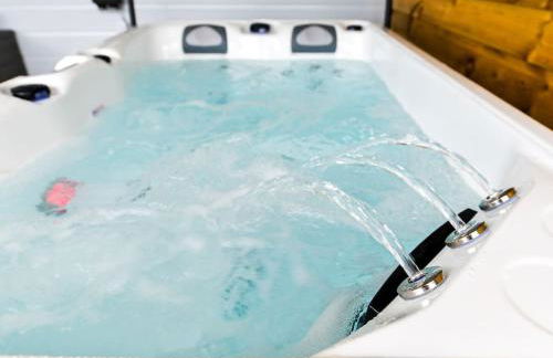 The Smugglers Hideout - Sleeps 4 - with HOT TUB - Foto 10