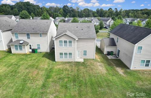 Spacious 4 bedroom House in University area close to PNC pavilion - Foto 17