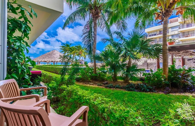 Beautiful Ground Floor Two Bedroom Suite at Ixchel - Foto 24