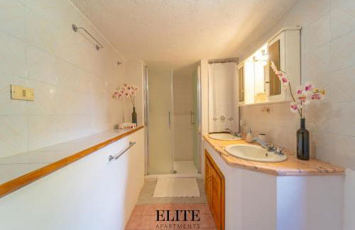 Magnifica villa immersa nella natura con spa privata a due passi dal mare - Foto 37