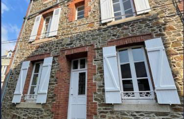 Maison des Lilas 8 people, sunny terrace - Foto 1