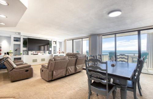 Aliki Atrium Beachfront Condo - Photo 2