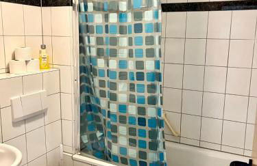 Audi - Neckarsulm - Bad - Küche - Balkon - 4 Personen - Foto 8