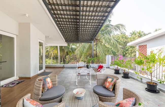 Aria - Lux 5BR Villa in Anjuna Perfect for Groups - Photo 45