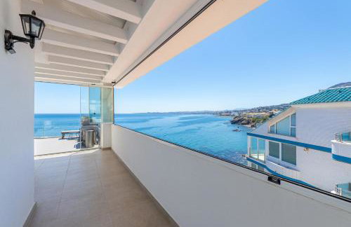 The Penthouse Panorama Exclusive Seafront Estate - Photo 44