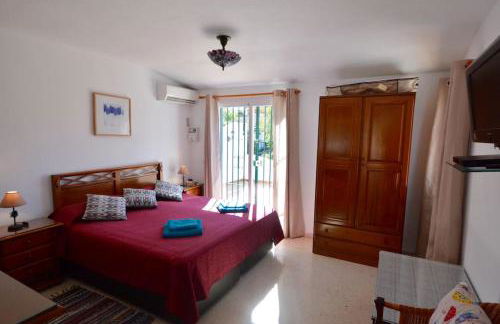 High Quality, Spacious, 4 Bedroom private Villa - Photo 19