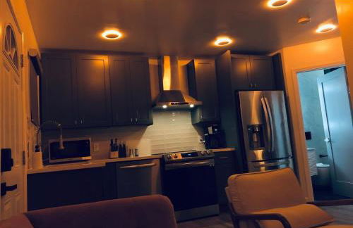 New Beautiful Contemporary Home in Pinole Hill - Foto 15