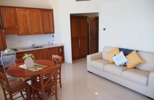 Lido Resort - Photo 15