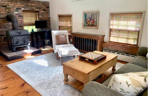 INCREDIBLE Northern Westchester Historic Hideaway - Foto 1