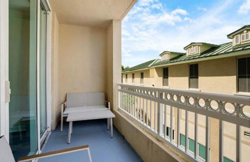 1 BR King- Rooftop Pool close to beach Casa Costa - Foto 24