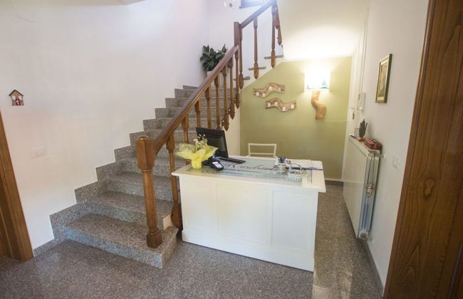 Villa Mandrioli Agriturismo - Photo 1