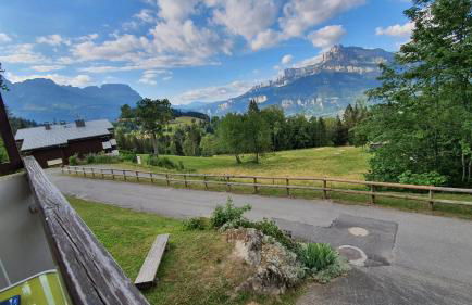 Studio tout confort avec vue sur les sommets - Photo 8