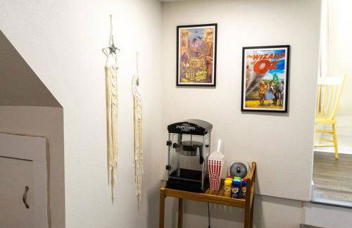 Waddle on Inn- Hot Tub, Pet Friendly, Fully Fenced, 5 Blocks to Beach! - Foto 31