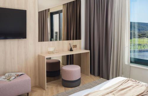 Luxury Villa Dolac near Split, airport, complete privacy, infinity heated pool - Photo 50