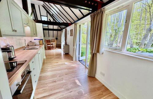 All Saints Cottage - secluded cottage with garden, 15 min walk to pub - Foto 7