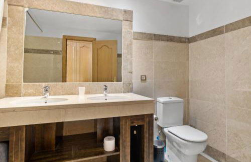 Prachtig penthouse met zeezicht en groot zonneterras - Photo 29