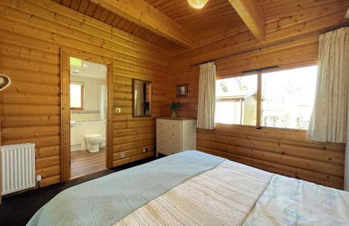 Beautiful Norwegian Lodge in Kippford with Garden - Pass the Keys - Foto 16