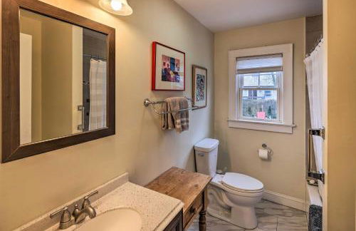 Bridgeport Vacation Rental - Walk to Beach! - Foto 21