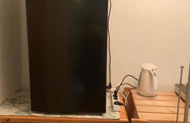 Ruhiges ganzes Apartment Self Check-in 45 m zwei Zimmer Groses Bad Badewanne Kochnische - Foto 7