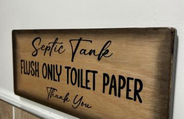 Thors Cave Cabin, Peak District - Photo 42