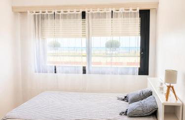 Résidence La Garenne à La Grande Plage, vue mer, piscine et parking privé, 6 personnes - Foto 4