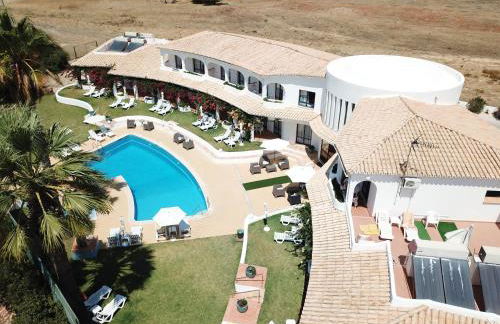 FLOR DO VALE - APARTAMENTOS TURISTICOS - Foto 14