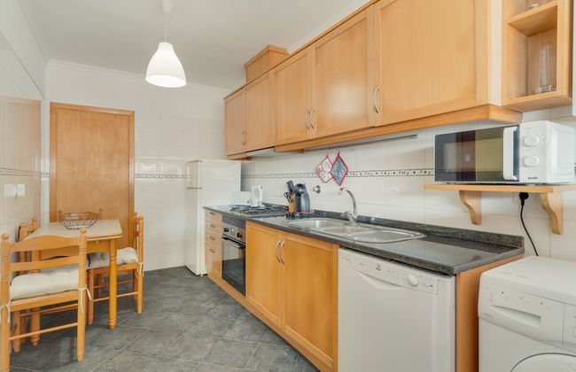 Alfa I in Machico With 2 Bedrooms and 2 Bathrooms - Foto 15