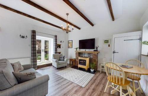 Blacksmiths Cottages - Photo 20