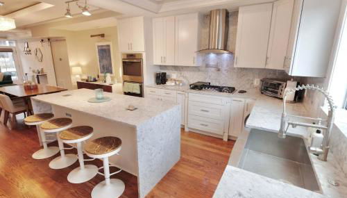 Stroll to The Hip Strip From Shaw Basement Suite - Foto 2