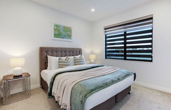 Central Oasis Townhouse with Parking - Photo 6