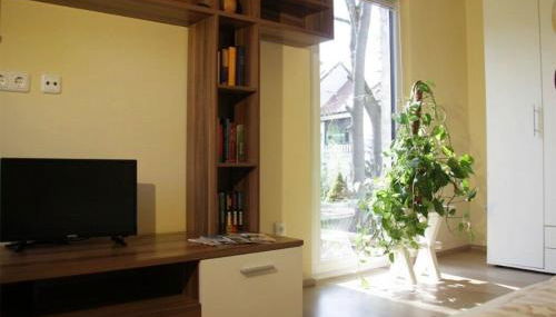 Ferienwohnung mit Balkon in Schmölln - Foto 2