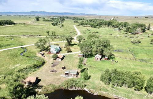 Stunning Cottage with Fire Pit in Saratoga, Wyoming - Foto 44